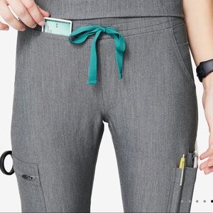 Yola Skinny Scrub Bottoms